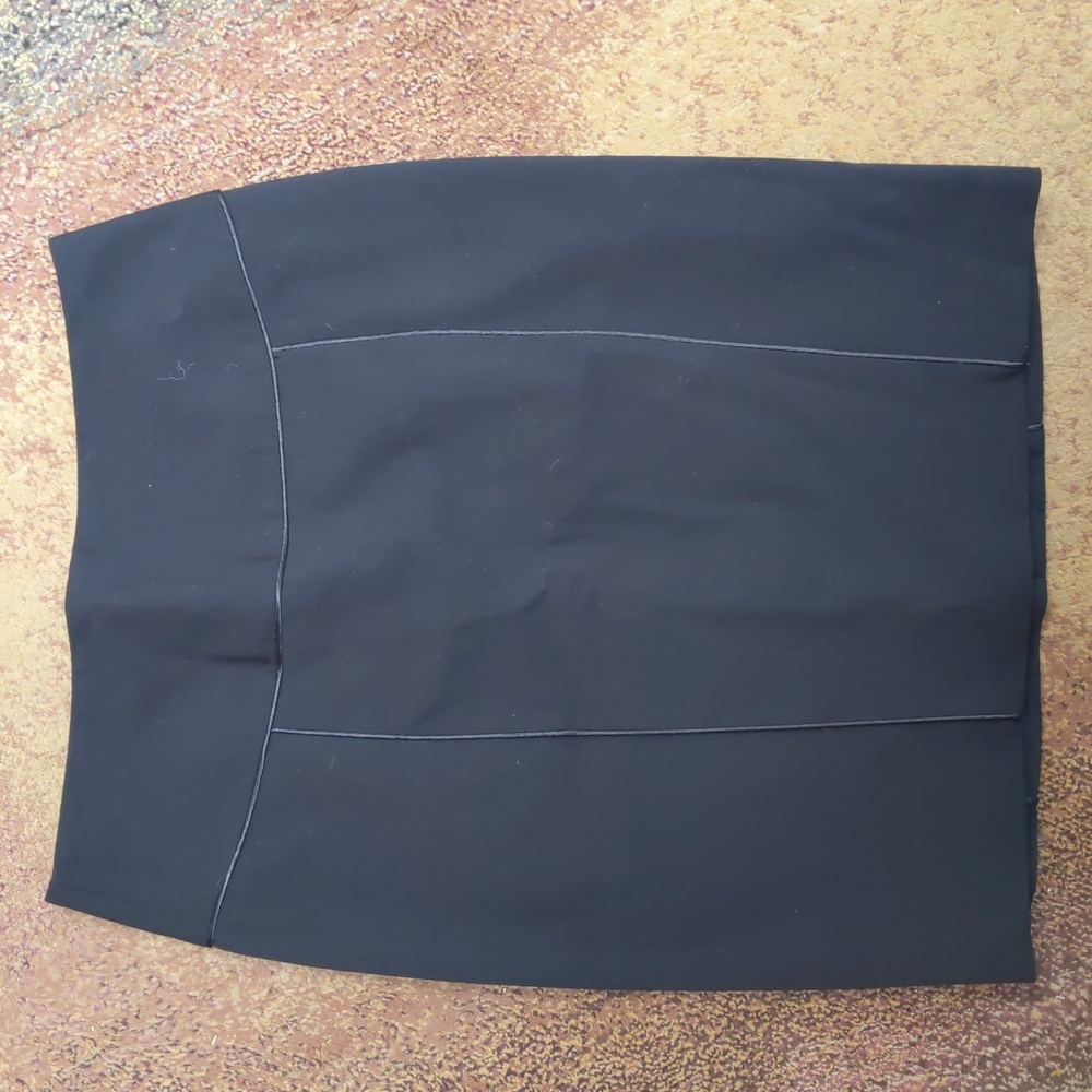 Black pencil skirt
